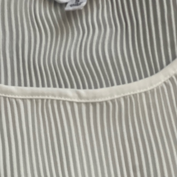 NWOT BB Dakota Sleeveless white Blouse  Size small - Picture 3 of 6